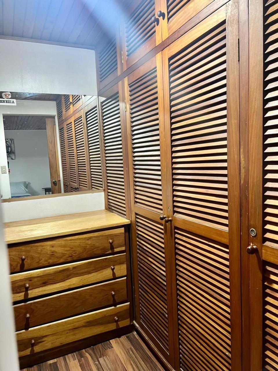 Carolina Hostel San José Kültér fotó